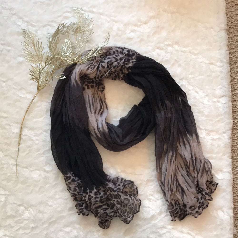 Deep lavender scarf 🌹